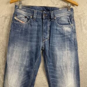 Diesel Larkee 0832S Men's 27 x 32 Regular Straight Medium Wash Denim Blue‎ Jeans